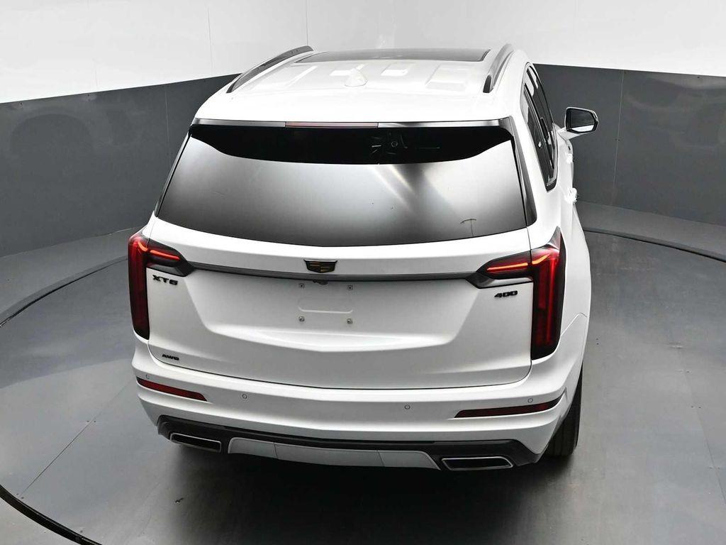 used 2023 Cadillac XT6 car