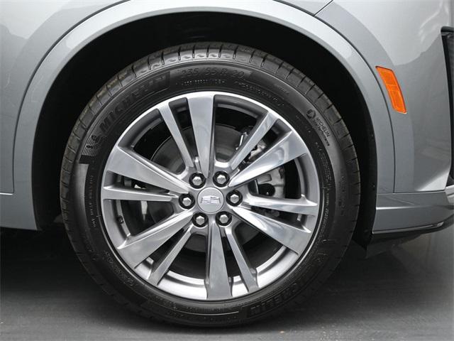 used 2025 Cadillac XT6 car