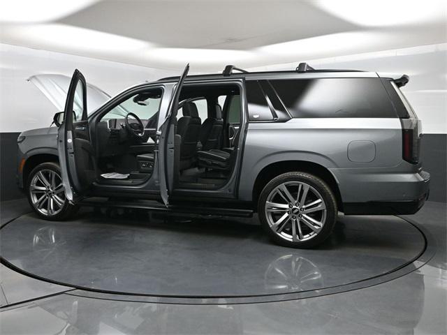 new 2026 Cadillac Escalade ESV car, priced at $119,674