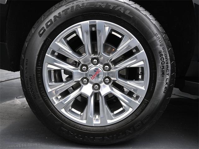 used 2024 GMC Yukon car, priced at $70,999