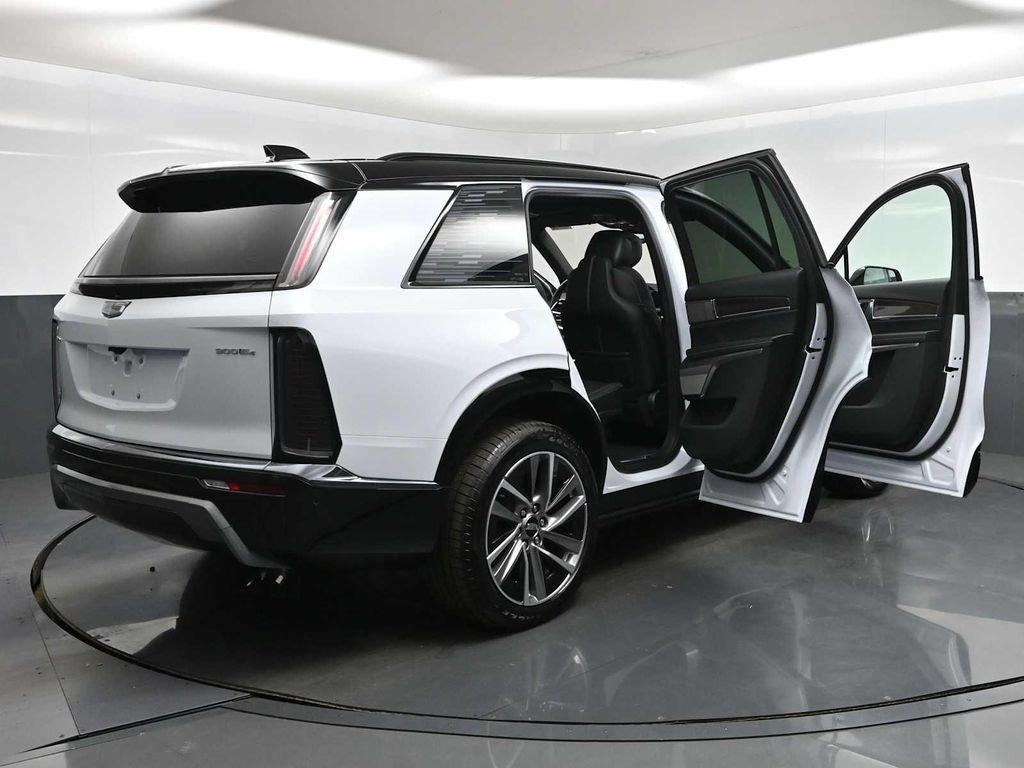 new 2026 Cadillac VISTIQ car, priced at $84,484