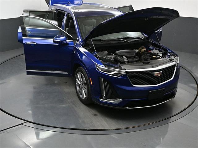 used 2023 Cadillac XT6 car, priced at $37,246