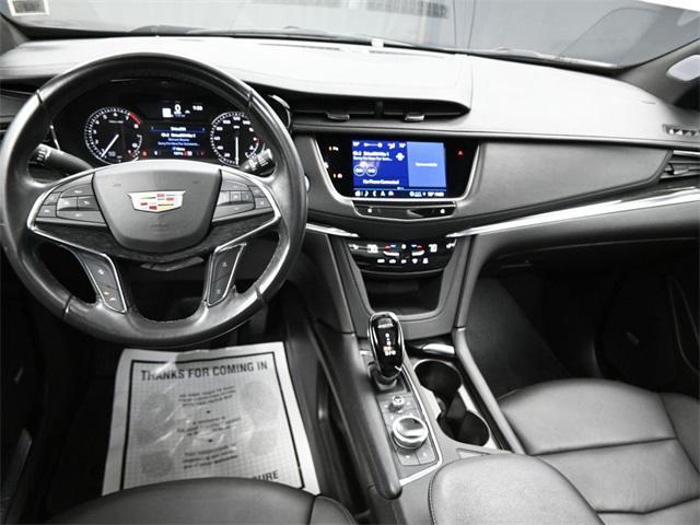 used 2022 Cadillac XT5 car, priced at $30,743
