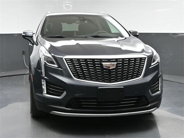 used 2022 Cadillac XT5 car, priced at $30,743