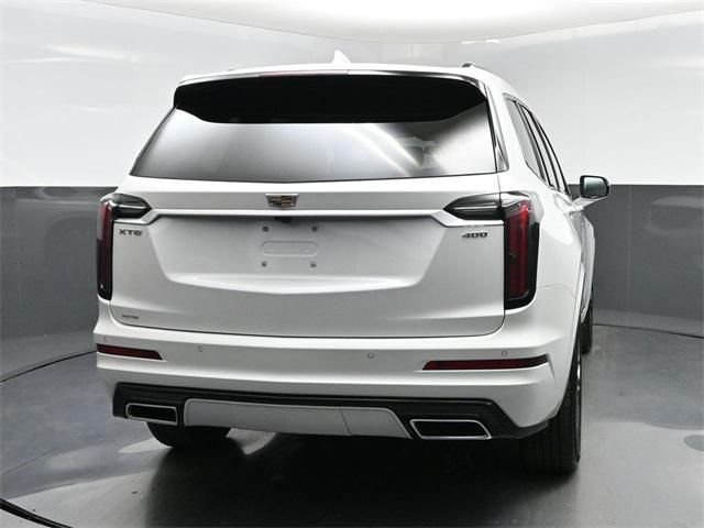 new 2025 Cadillac XT6 car