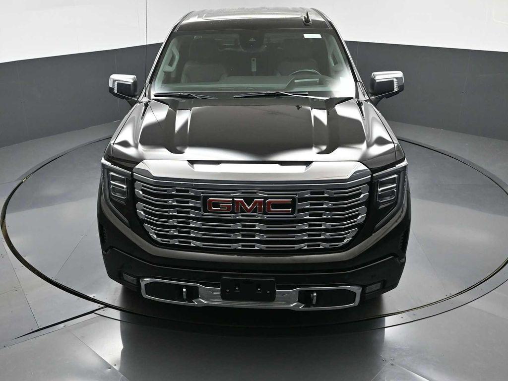 used 2023 GMC Sierra 1500 car, priced at $52,656