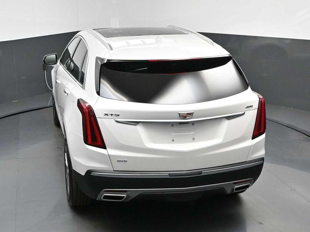 new 2026 Cadillac XT5 car, priced at $64,364