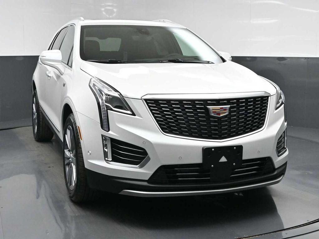 new 2026 Cadillac XT5 car, priced at $64,364