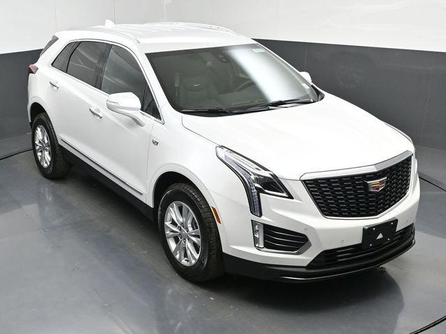 new 2026 Cadillac XT5 car, priced at $47,214