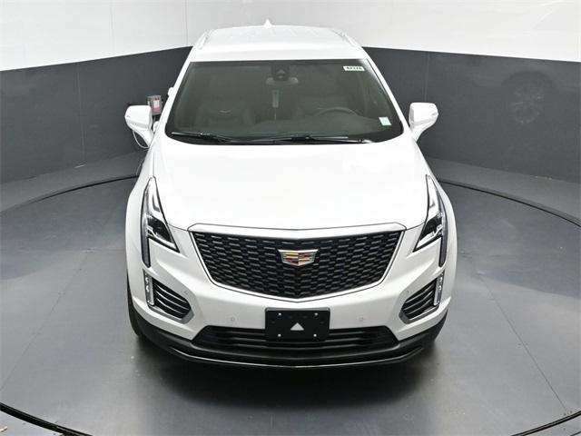 new 2026 Cadillac XT5 car, priced at $48,214