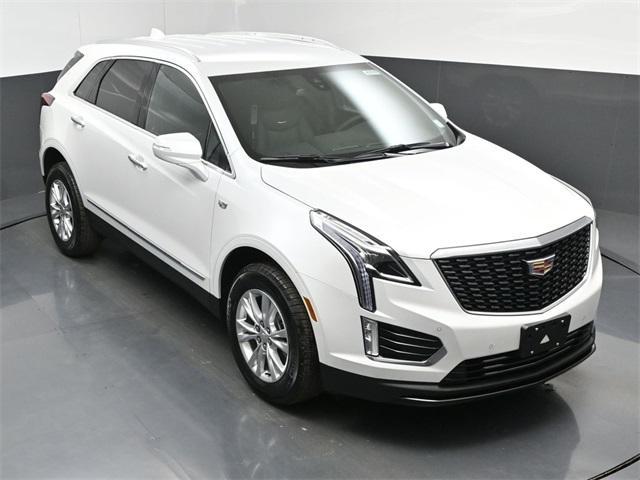 new 2026 Cadillac XT5 car, priced at $48,214