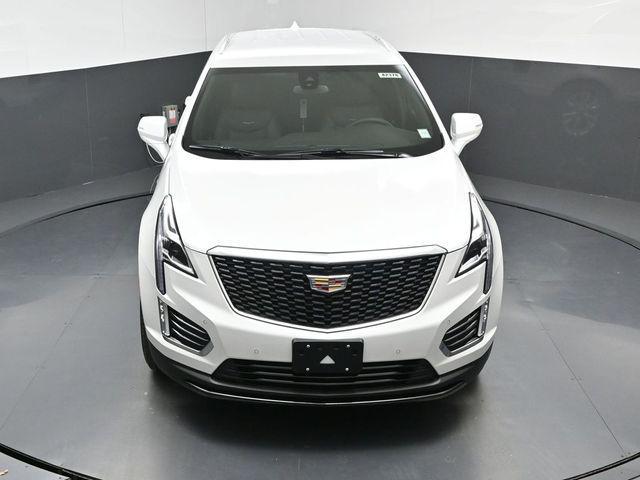 new 2026 Cadillac XT5 car, priced at $47,214
