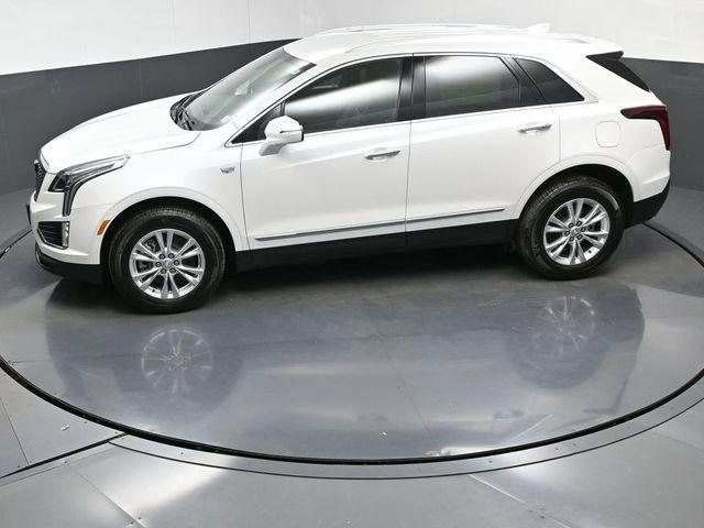 new 2026 Cadillac XT5 car, priced at $47,214