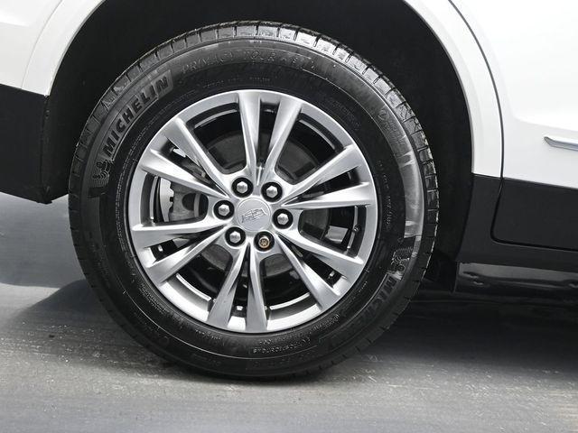 used 2023 Cadillac XT5 car, priced at $32,961