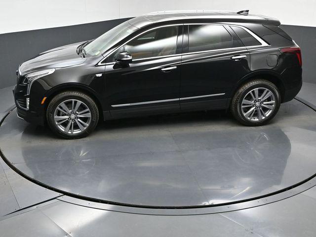 new 2026 Cadillac XT5 car, priced at $58,244