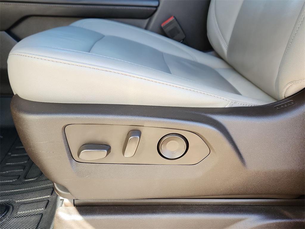 used 2022 Chevrolet Tahoe car, priced at $52,488