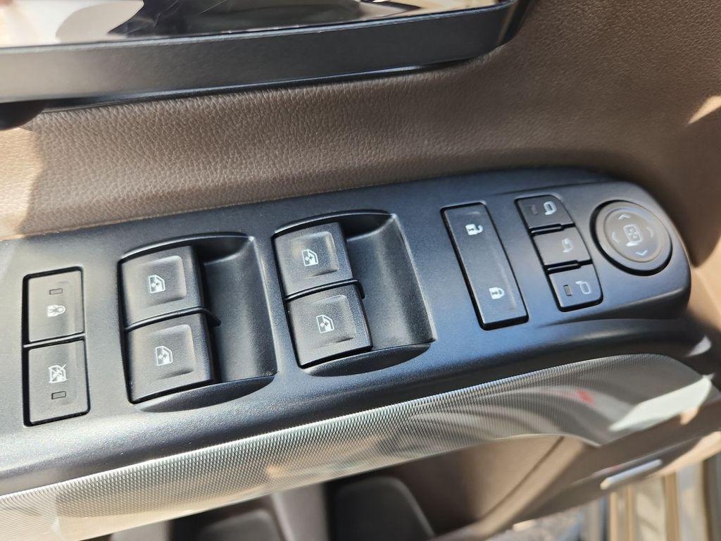 used 2015 Chevrolet Silverado 2500 car, priced at $37,017