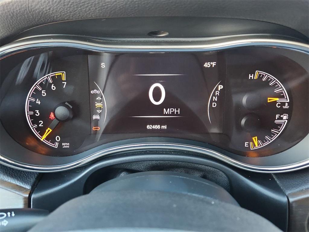 used 2017 Jeep Grand Cherokee car, priced at $18,383
