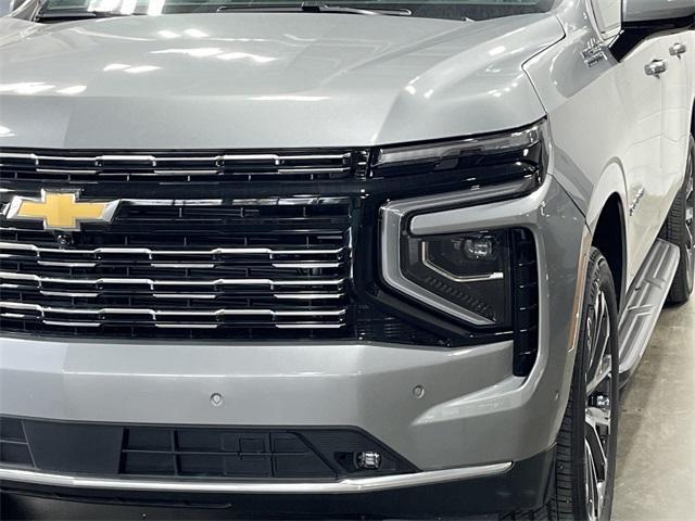 new 2025 Chevrolet Suburban car, priced at $81,622