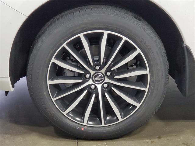 new 2026 Acura RDX car, priced at $54,900