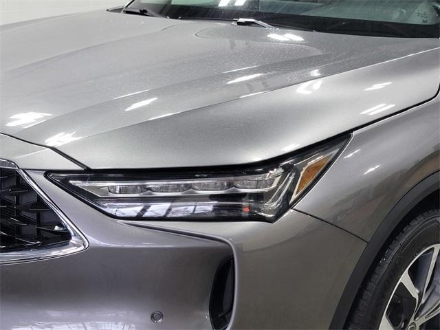 used 2023 Acura MDX car, priced at $40,977