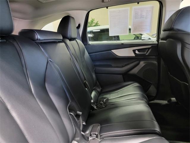 used 2023 Acura MDX car, priced at $40,977