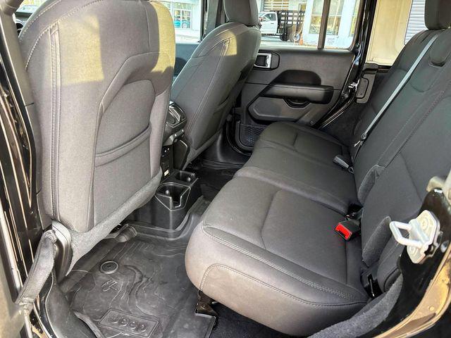 used 2022 Jeep Wrangler Unlimited car, priced at $27,000