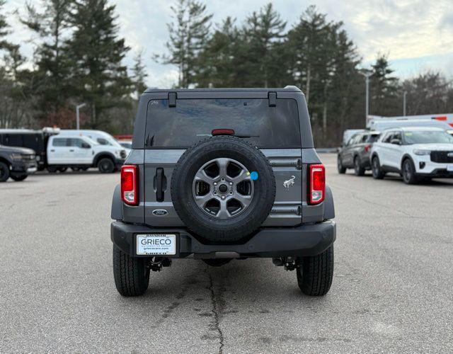new 2025 Ford Bronco car, priced at $48,260