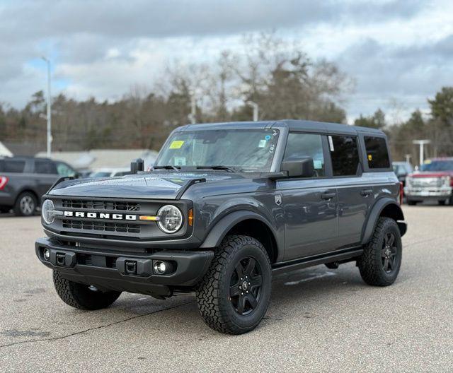 new 2025 Ford Bronco car, priced at $51,460
