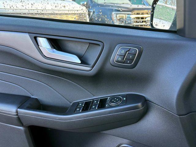 used 2024 Ford Escape car, priced at $26,500