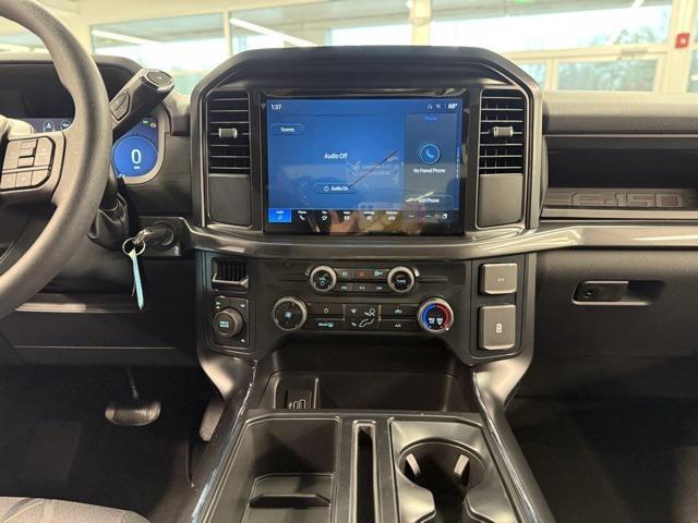 new 2025 Ford F-150 car, priced at $42,750