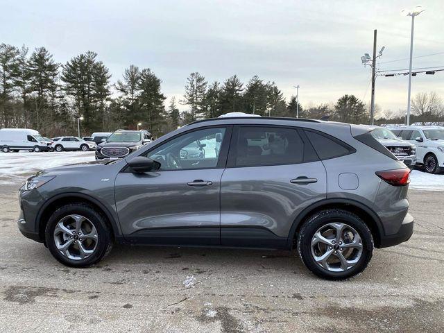 used 2025 Ford Escape car, priced at $29,900