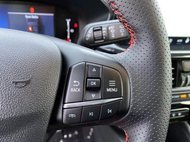 used 2025 Ford Escape car, priced at $29,900