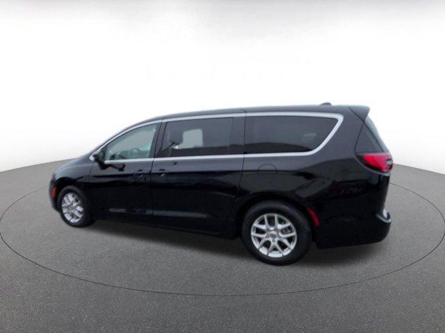 used 2024 Chrysler Pacifica car, priced at $28,493