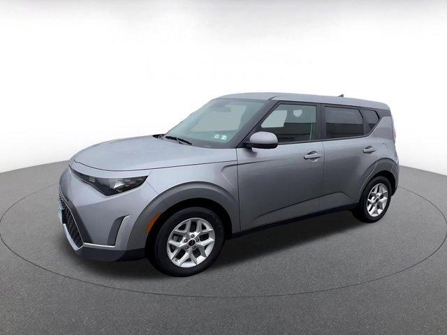 used 2025 Kia Soul car, priced at $17,977