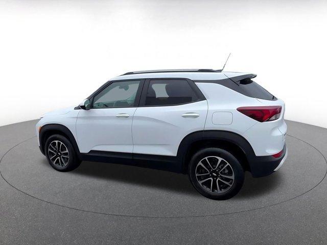 used 2025 Chevrolet TrailBlazer car, priced at $20,197