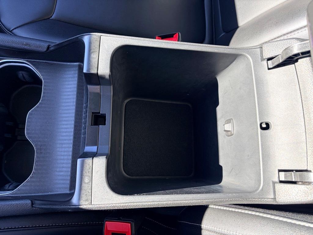 used 2024 Jeep Grand Cherokee L car, priced at $31,932