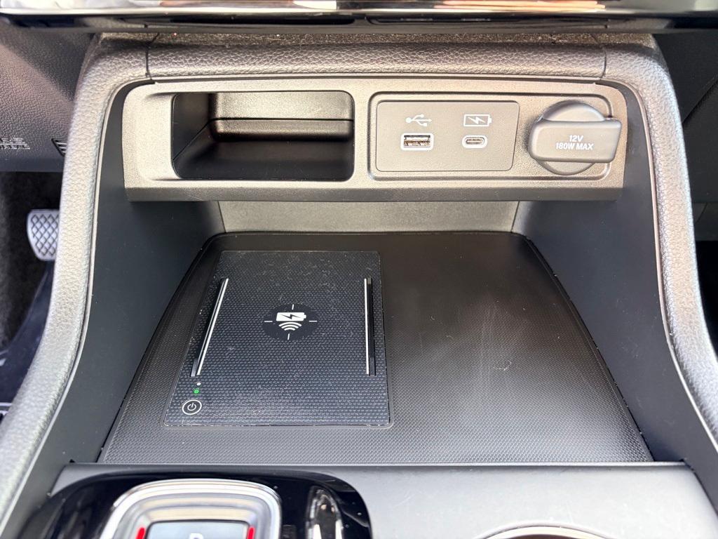 used 2023 Honda Pilot car, priced at $33,802