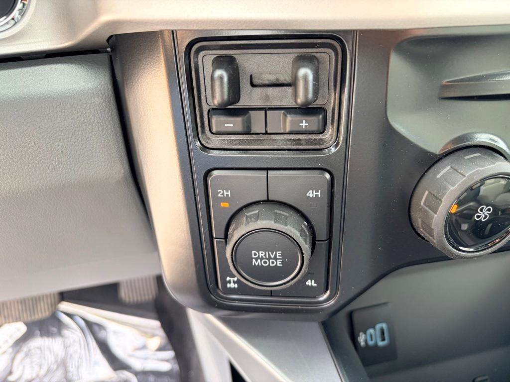 new 2026 Ford F-350 car, priced at $81,900