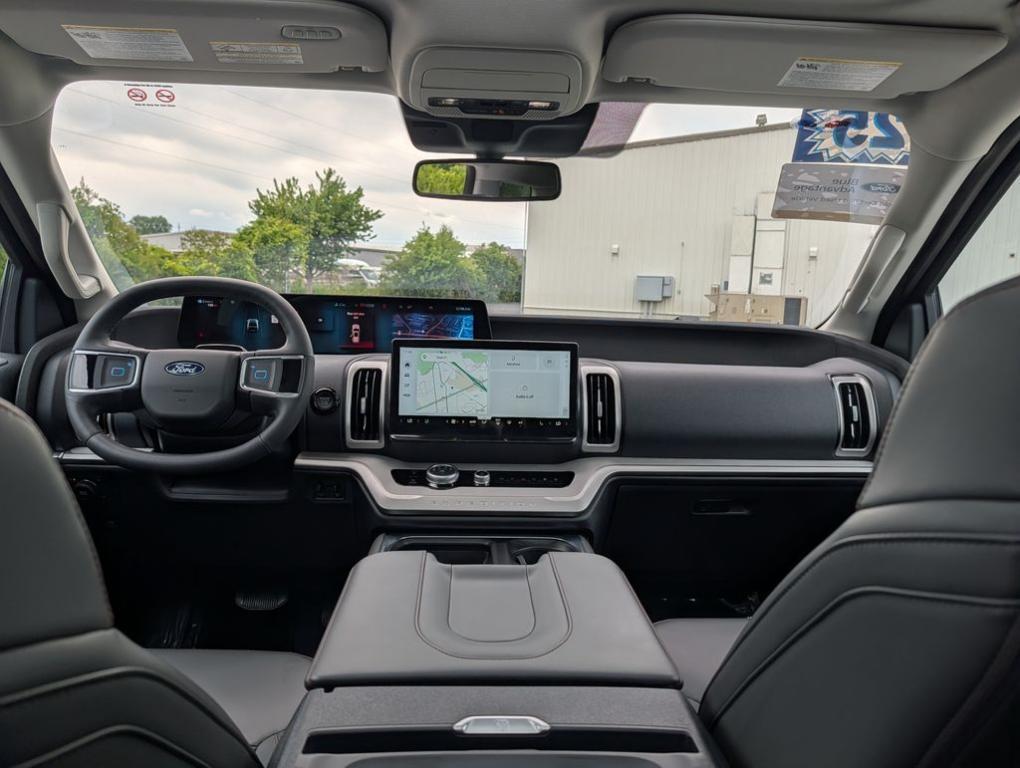 used 2025 Ford Expedition car, priced at $60,692