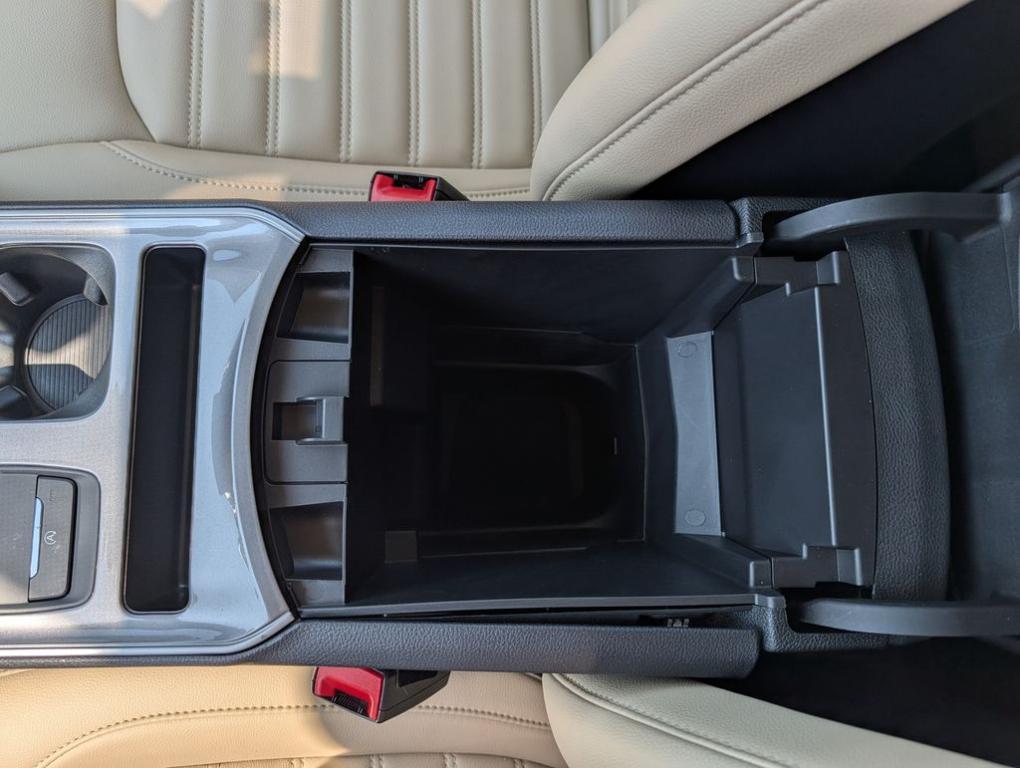used 2024 Ford Edge car, priced at $32,786