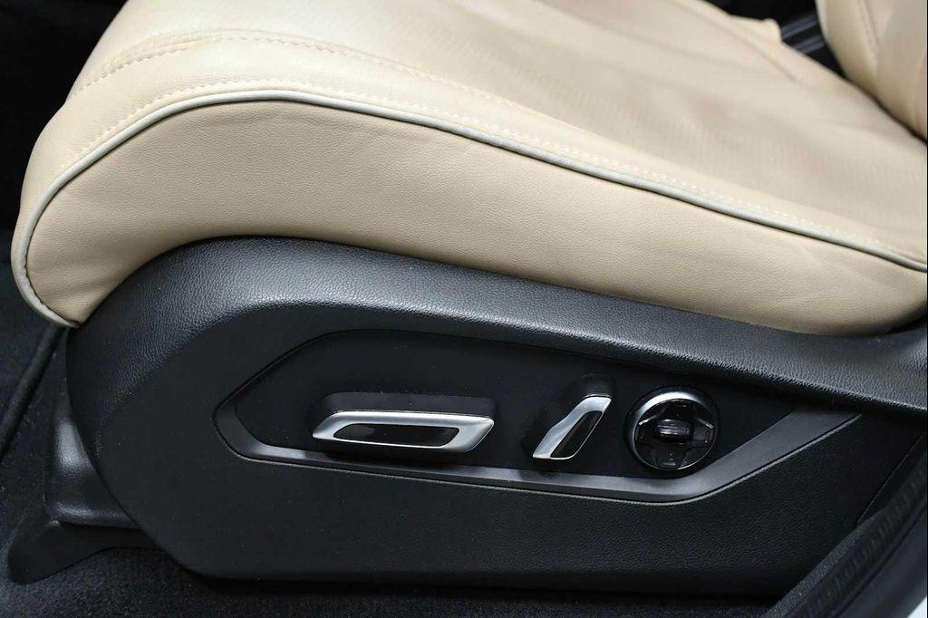 used 2022 Acura MDX car, priced at $36,988