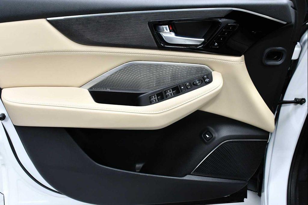 used 2022 Acura MDX car, priced at $36,988