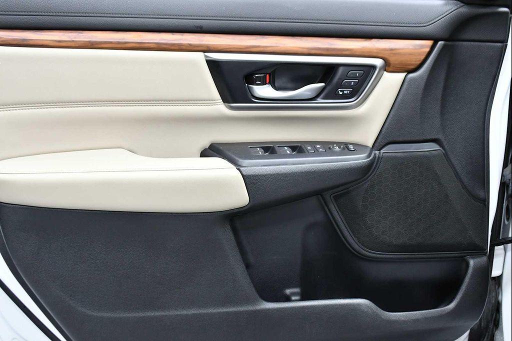 used 2022 Honda CR-V car, priced at $27,888