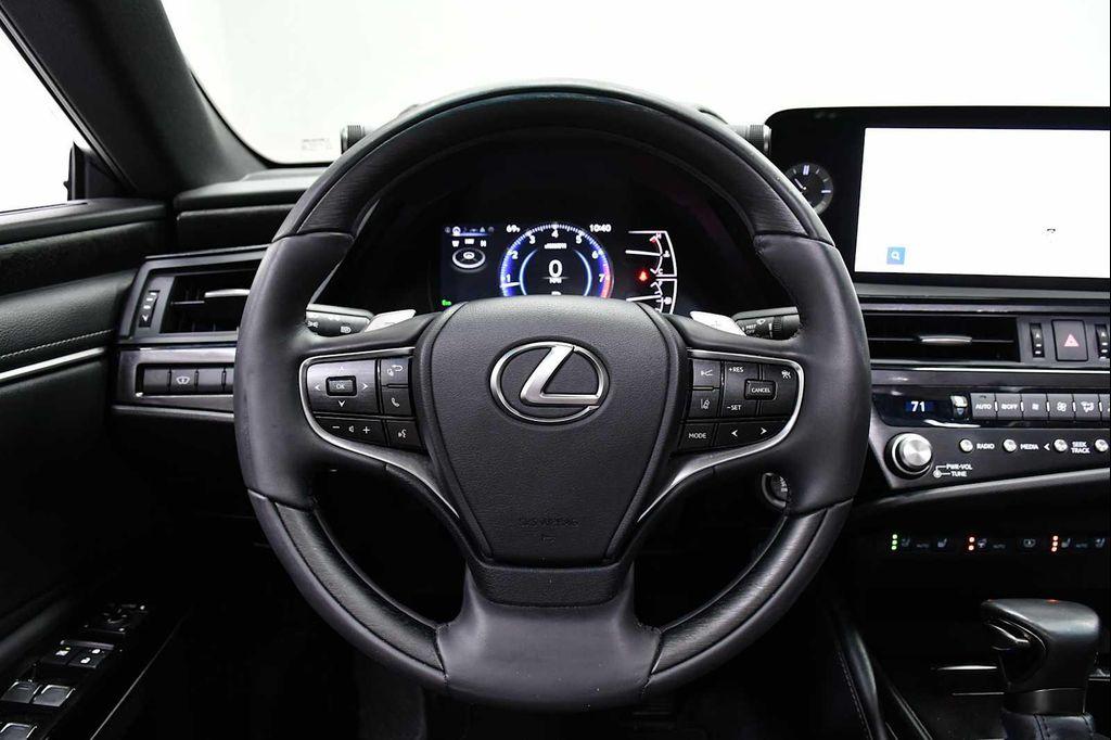 used 2024 Lexus ES 350 car, priced at $48,998