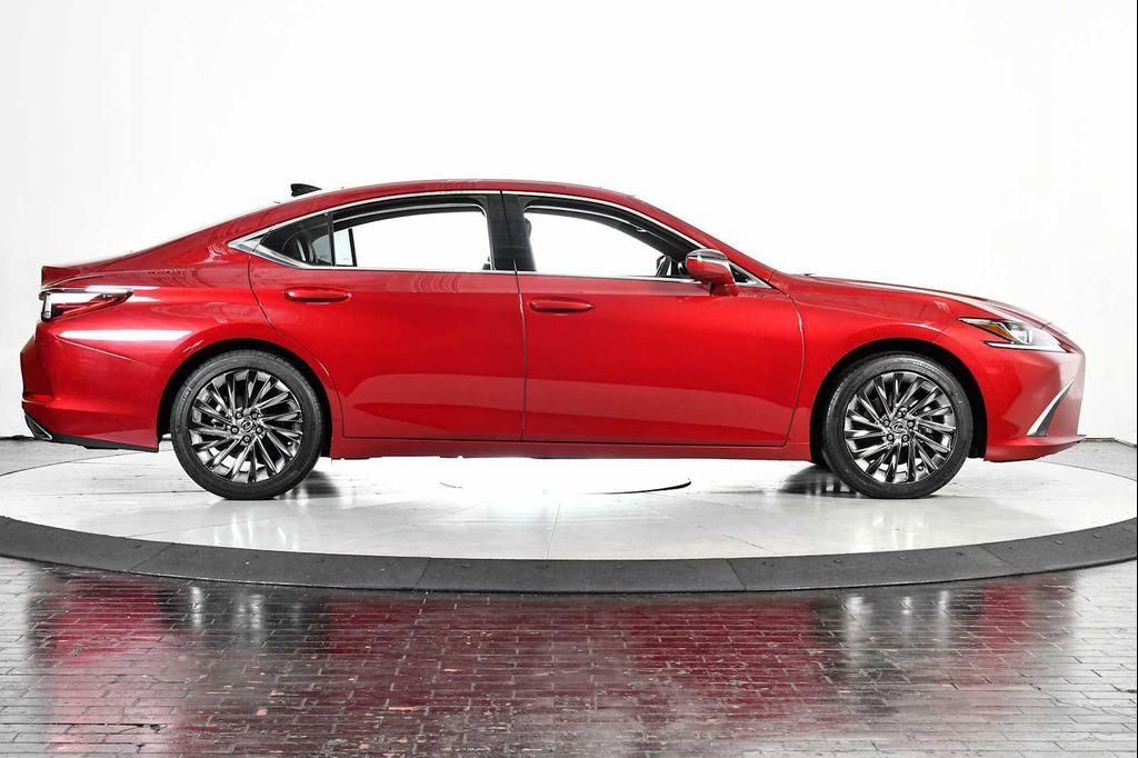 used 2024 Lexus ES 350 car, priced at $48,998