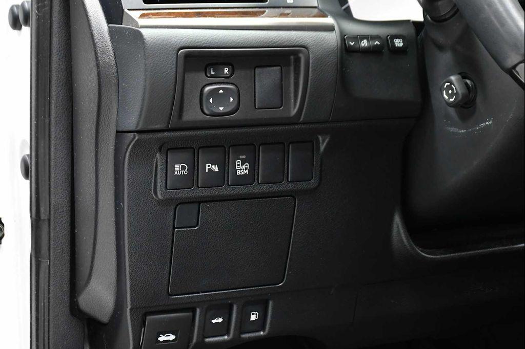 used 2018 Lexus ES 350 car, priced at $24,888