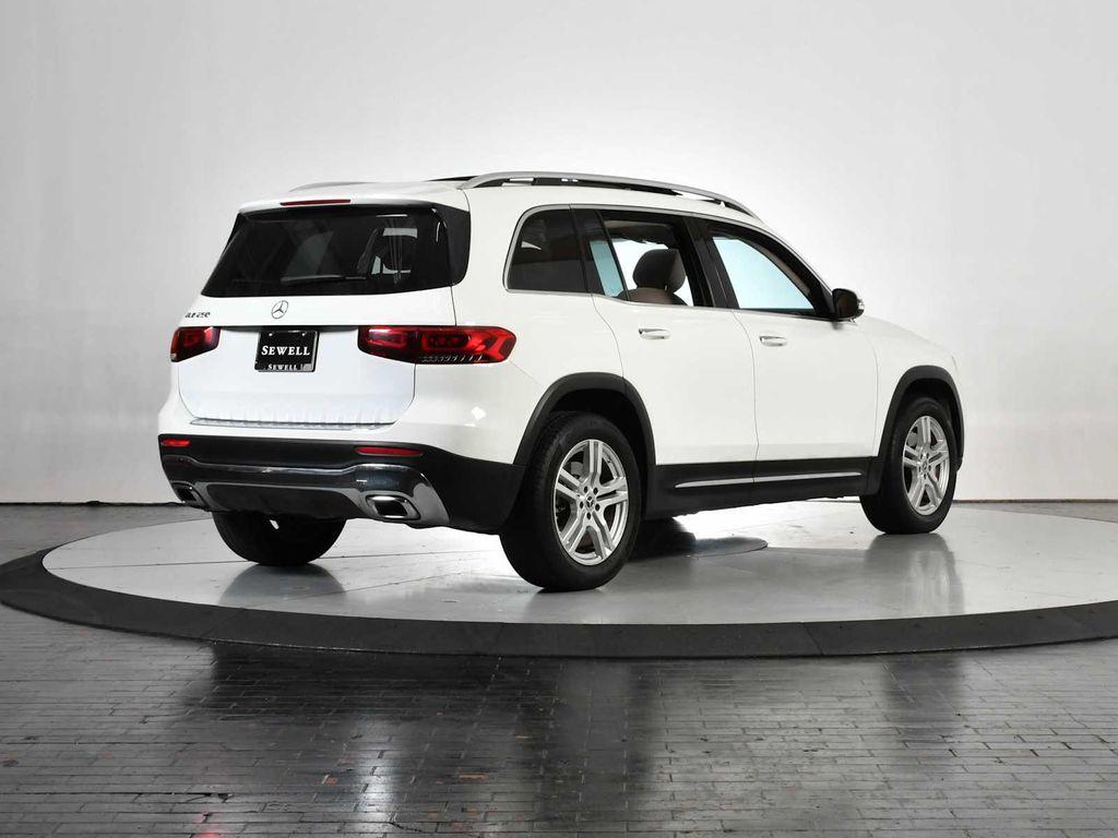 used 2020 Mercedes-Benz GLB 250 car, priced at $18,998