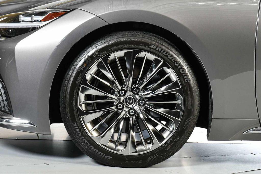used 2023 Lexus LS 500 car, priced at $81,998