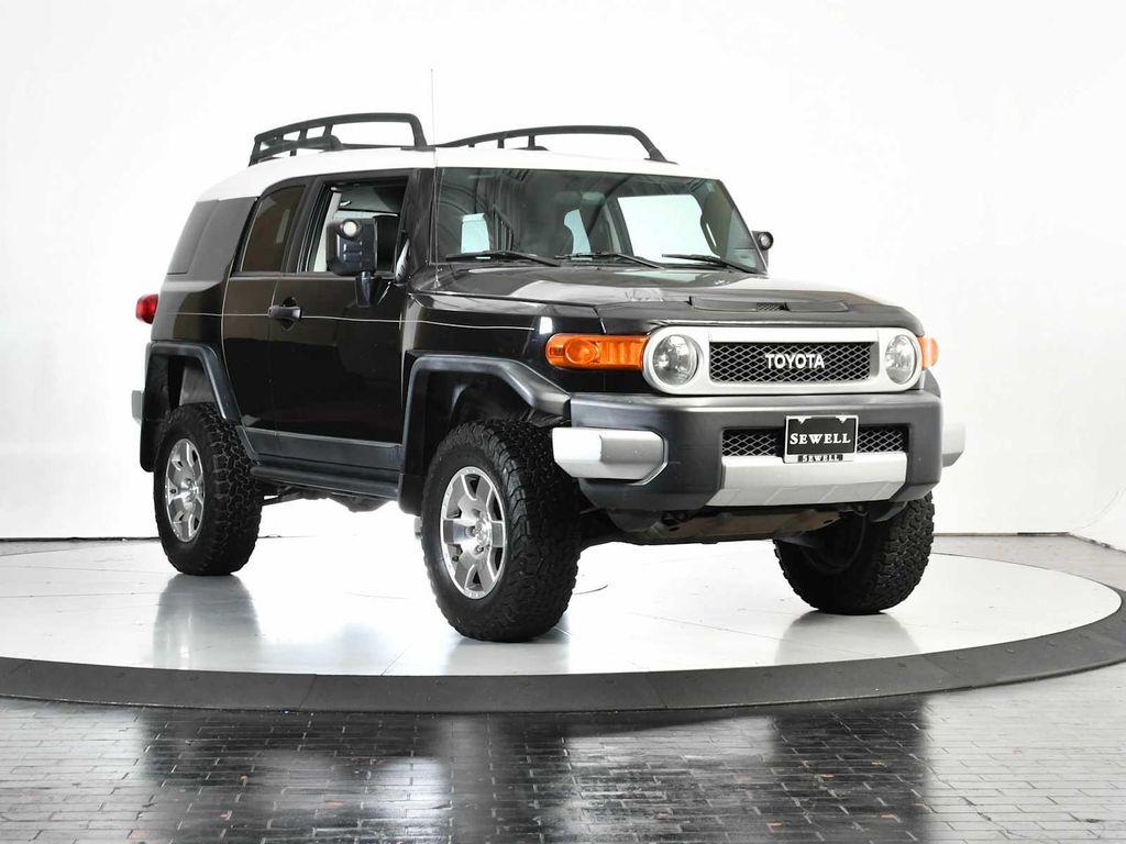 used 2008 Toyota FJ Cruiser car, priced at $11,500